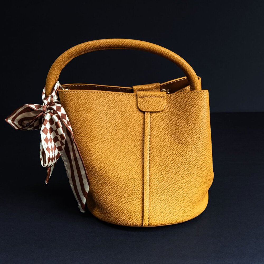 Verano Hill Heather Crossbody Bag - Carmel NWOT
